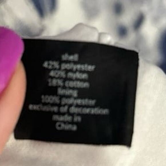 Lane Bryant size 14/16 blue floral lace tank top, removable straps - Picture 7 of 7